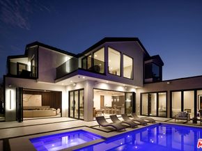 2950 Club Drive, Los Angeles CA 90064