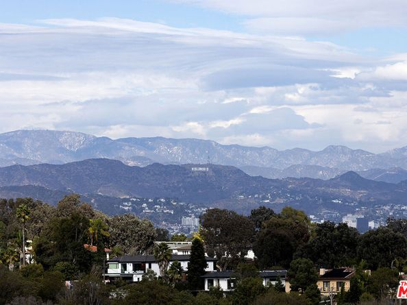 2950 Club Drive, Los Angeles CA 90064