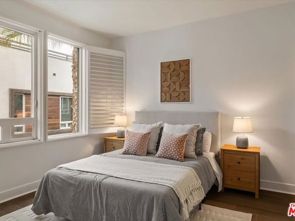 644 N Gramercy Place, Los Angeles CA 90004