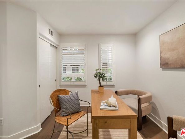 644 N Gramercy Place, Los Angeles CA 90004