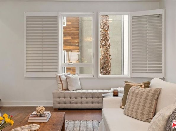 644 N Gramercy Place, Los Angeles CA 90004