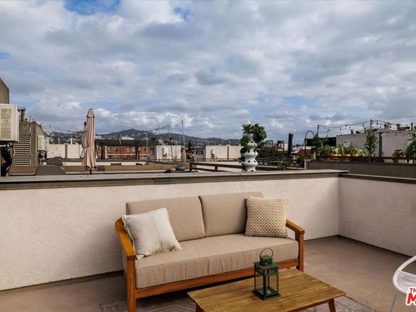 644 N Gramercy Place, Los Angeles CA 90004