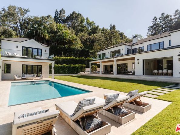 13164 Boca De Canon Lane, Los Angeles CA 90049