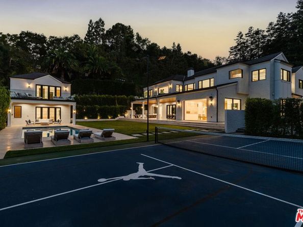 13164 Boca De Canon Lane, Los Angeles CA 90049