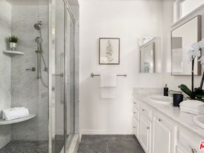 3920 Stone Canyon Avenue, Sherman Oaks CA 91403