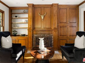 3920 Stone Canyon Avenue, Sherman Oaks CA 91403