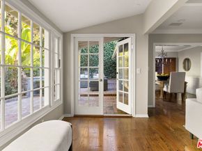 3920 Stone Canyon Avenue, Sherman Oaks CA 91403