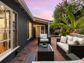 3920 Stone Canyon Avenue, Sherman Oaks CA 91403