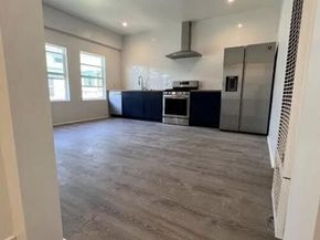216 Columbia Place, Los Angeles CA 90026