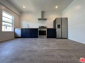 216 Columbia Place, Los Angeles CA 90026