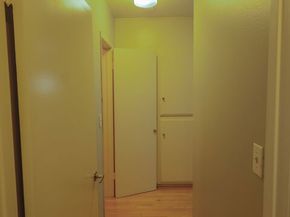 1250 N Kings Road 303, West Hollywood CA 90069