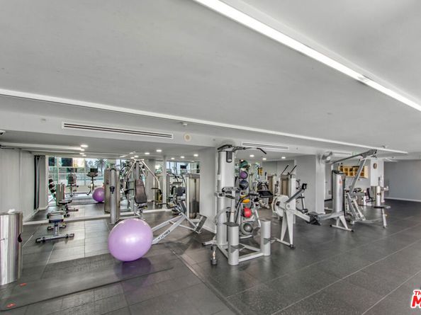 201 Ocean Avenue 301P, Santa Monica CA 90402