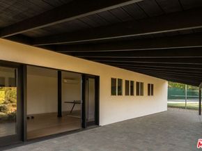 29800 Cuthbert Road, Malibu CA 90265