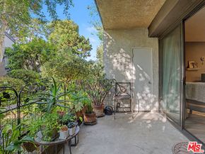 8675 Falmouth Avenue 110, Playa Del Rey CA 90293