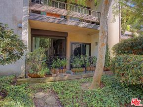 8675 Falmouth Avenue 110, Playa Del Rey CA 90293