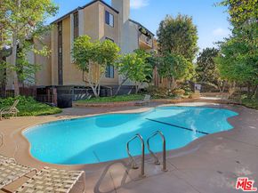 8675 Falmouth Avenue 110, Playa Del Rey CA 90293