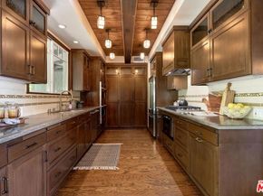 16485 El Hito Place, Pacific Palisades CA 90272