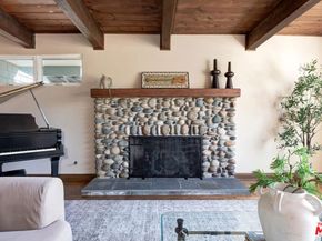 16485 El Hito Place, Pacific Palisades CA 90272