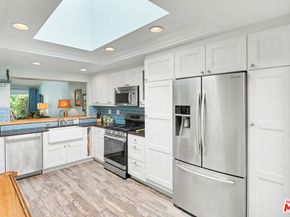 19525 Starfish Lane, Huntington Beach CA 92648