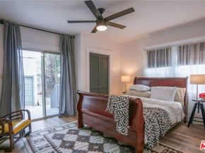 910 Victoria Avenue, Venice CA 90291