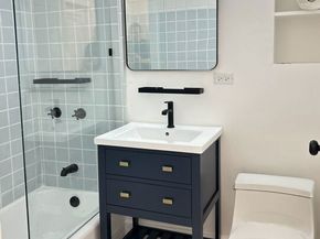 910 Victoria Avenue, Venice CA 90291