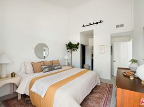 12016 Washington Place 117, Los Angeles CA 90066