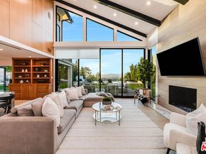 3915 Vista Linda Drive, Encino CA 91316