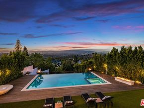 3915 Vista Linda Drive, Encino CA 91316