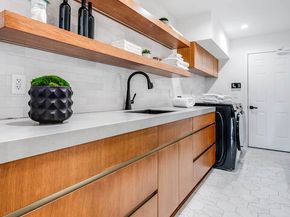 3915 Vista Linda Drive, Encino CA 91316