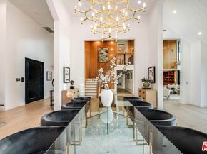 3915 Vista Linda Drive, Encino CA 91316