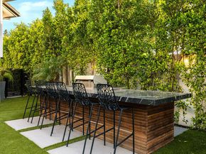 3915 Vista Linda Drive, Encino CA 91316