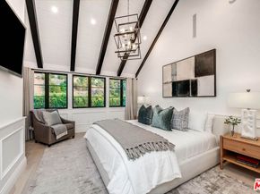3915 Vista Linda Drive, Encino CA 91316