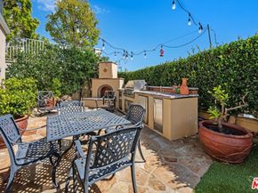 16778 Calle Arbolada, Pacific Palisades CA 90272