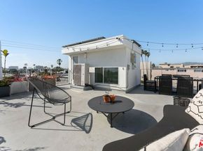 1244 14th Street E, Santa Monica CA 90404