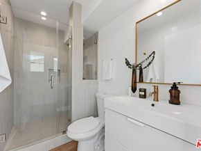 1244 14th Street E, Santa Monica CA 90404