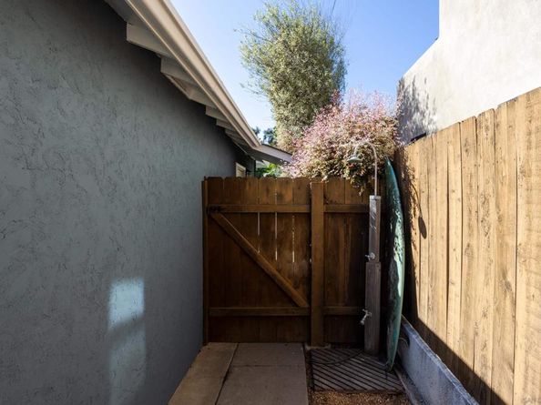 2259 Manchester Ave, Cardiff By The Sea CA 92007