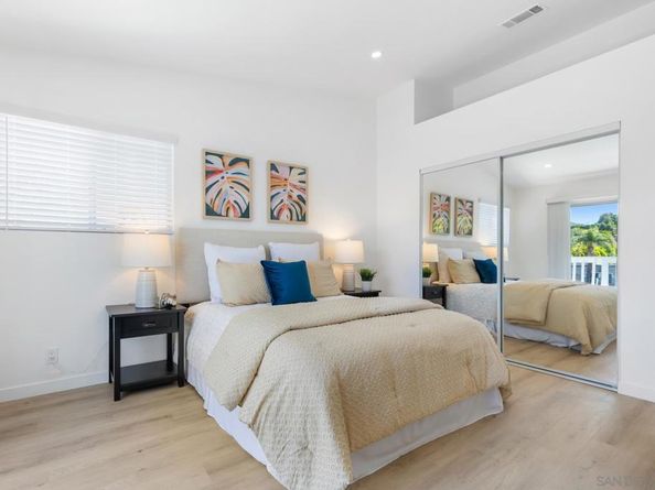 838 840 Valley Ave, Solana Beach CA 92075