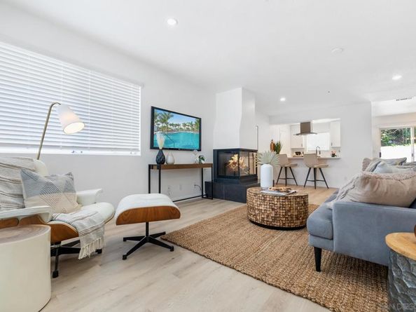 838 840 Valley Ave, Solana Beach CA 92075
