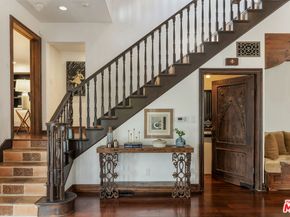 8054 Fareholm Drive, Los Angeles CA 90046