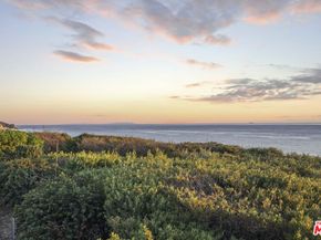 29821 Pacific Coast Highway, Malibu CA 90265
