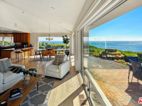 29821 Pacific Coast Highway, Malibu CA 90265