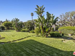 29821 Pacific Coast Highway, Malibu CA 90265