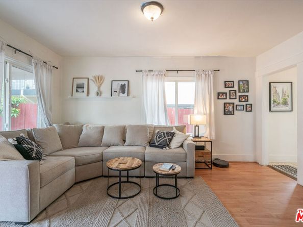 4354 Prospect Avenue, Los Angeles CA 90027
