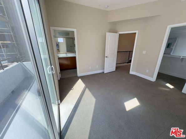 13342 W Washington Boulevard, Culver City CA 90066