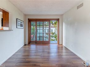 2260 N Cahuenga Blvd. 507, Los Angeles CA 90068