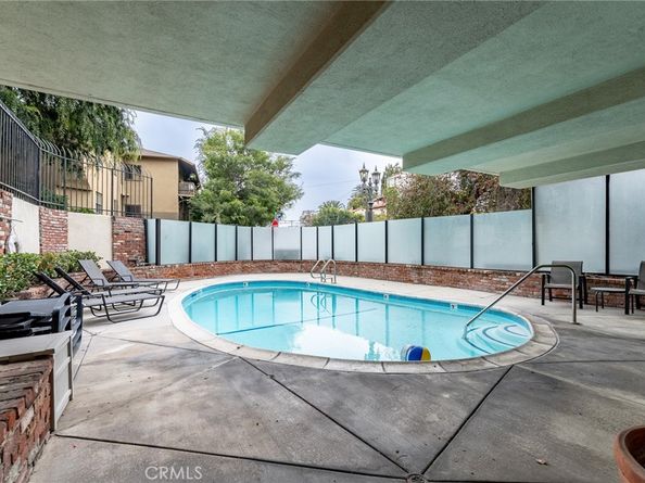 2260 N Cahuenga Blvd. 507, Los Angeles CA 90068