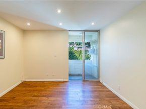2260 N Cahuenga Blvd. 507, Los Angeles CA 90068