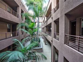 201 E Angeleno Avenue 206, Burbank CA 91502