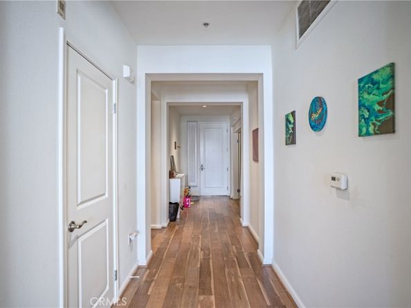 201 E Angeleno Avenue 206, Burbank CA 91502