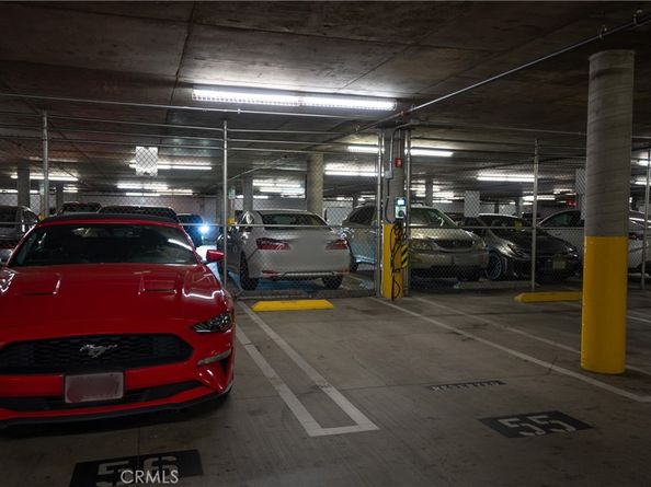 201 E Angeleno Avenue 206, Burbank CA 91502